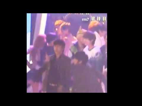 111106 Love Sharing Ending Fancam - Taeny so lovely