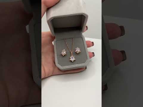 Подарок девушке набор "Алмазные капли в золоте" серьги и колье ювелирный сплав и цирконы в коробочке - фото 1 - id-p1797417903