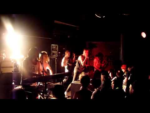 Betraying The Martyrs - Intro & Martyrs Live Underworld HD