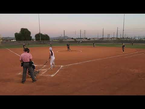 Julia Holt 2022 / 5'11" Pitcher / Desert Thunder Campos VS Batbusters Vela 10_10_2020