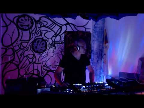 Markus Kovacs -  Searchin´ for the DARK