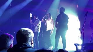 Lukas Graham - Off To See The World (Live in Chicago)