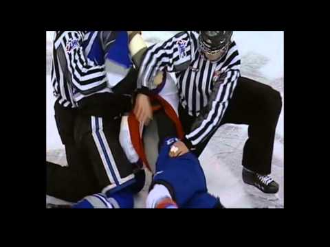 Taylor Crunk vs Keegan Lowe