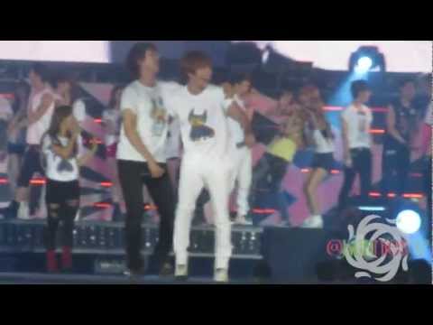 [120922] SMTOWN JAKARTA ENDING - Hope (HD FANCAM)