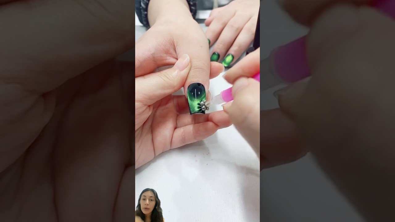 Set De Uñas Acrílicas Con Diseño