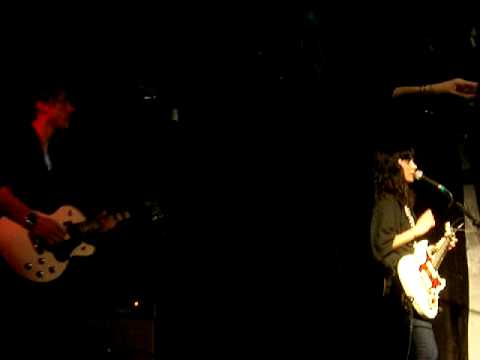 School of Seven  Bells , Manchester ,Night and Day ,27 /2 /09