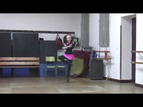 Raymonda Grand Pas Classique, Ekaterina( 9 years old) ballet pointe