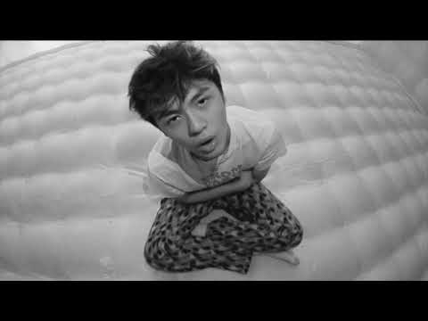 warrenisyellow - Yellow (Lyrics)