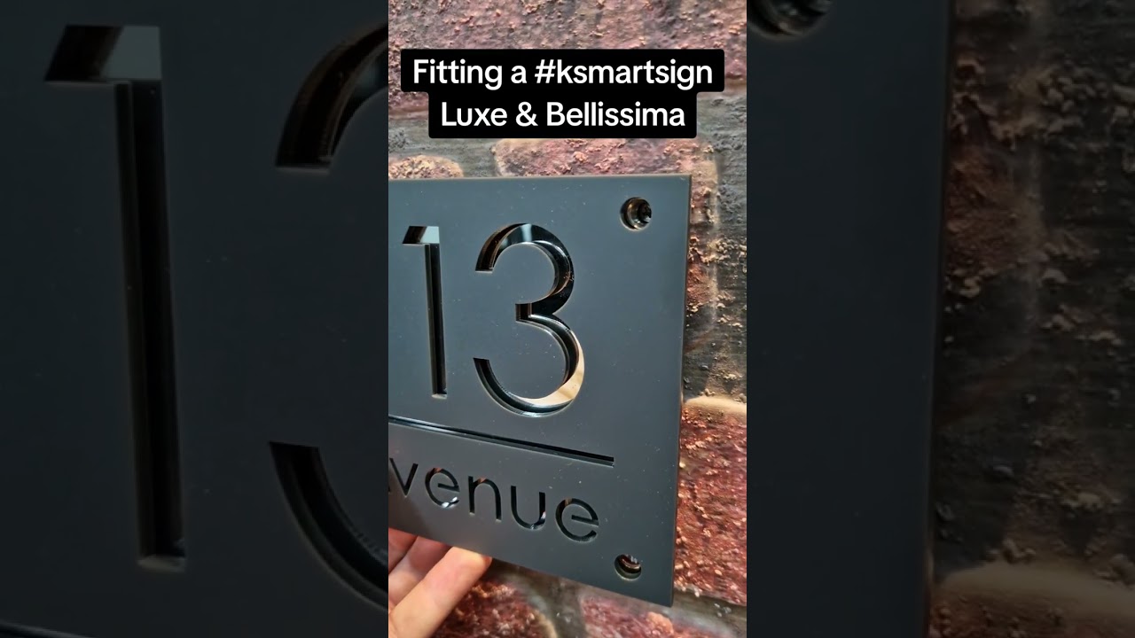 Simple #ksmartsign installation tips for your home & garden #homedecor