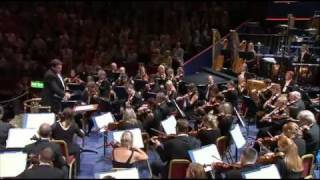 BBC Proms 2010 - Bach Day 1 - Toccata and fugue in d minor bwv 565