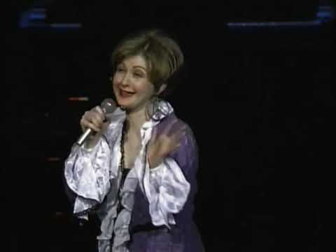 Cyndi Lauper - Hole In My Heart (All The Way To China) (Live in Yokohama, Japan - 1991)