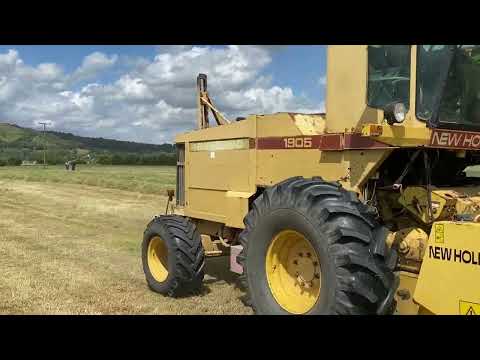 New Holland 2205 and 1905 self propelled foragers
