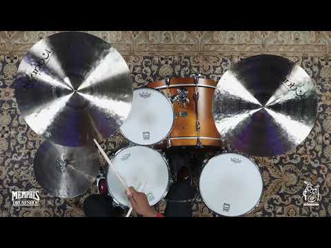 Istanbul Agop 22" Traditional Dark Crash Cymbal - 2072g (DC22-1111022P)