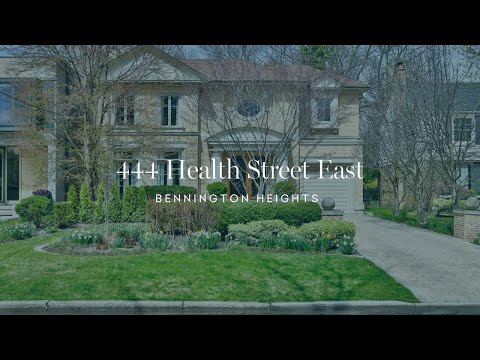 Stunning custom-built 4-bedroom family home in Toronto.