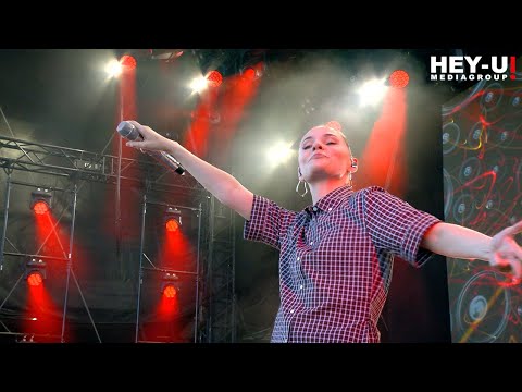 Esther Graf - überall/Mit dir schlafen [Donauinselfest 2025]