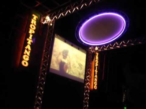 Tropitango - Muchacha de los ojos tristes