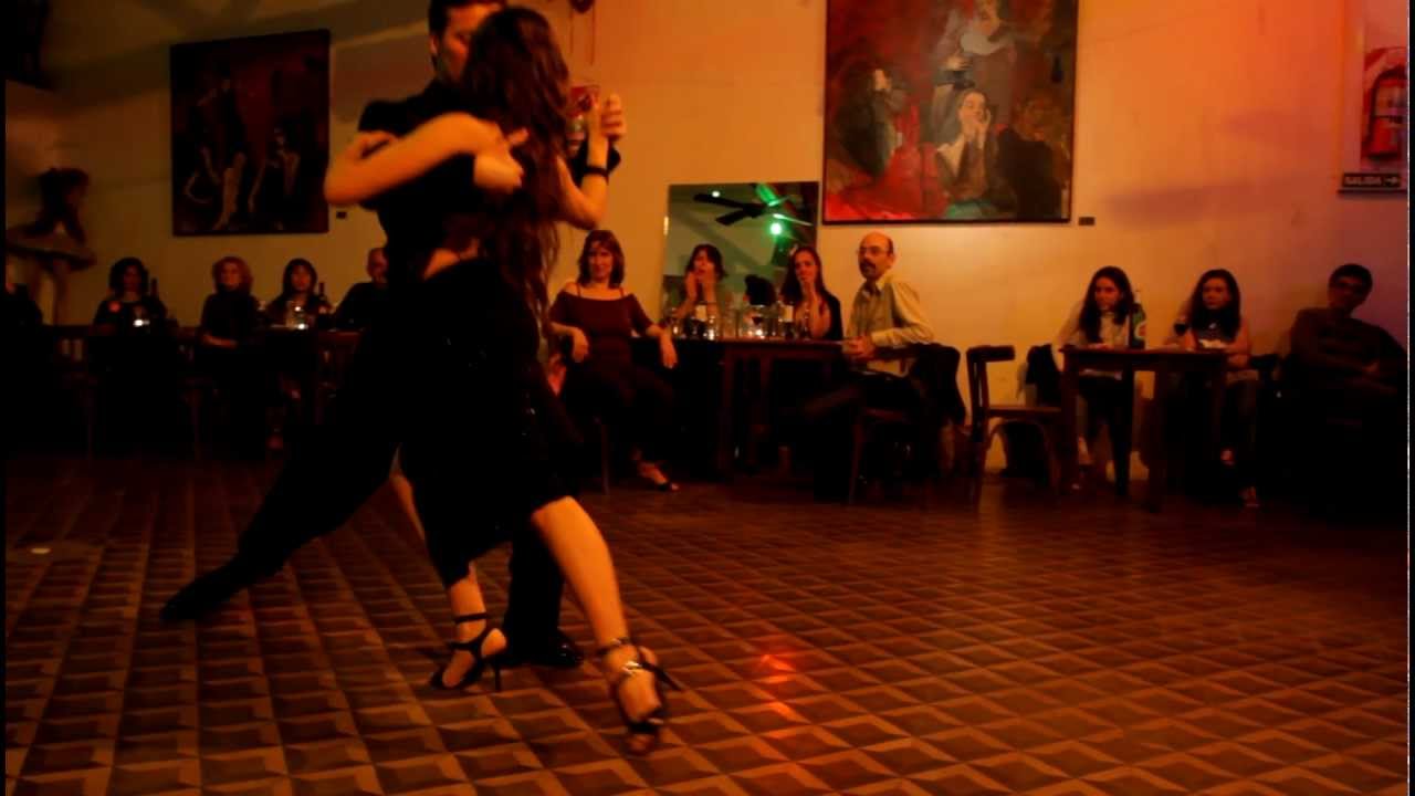Vladimir Khorev y Sabrina Tonelli bailan Malandraca (Osvaldo Pugliese)