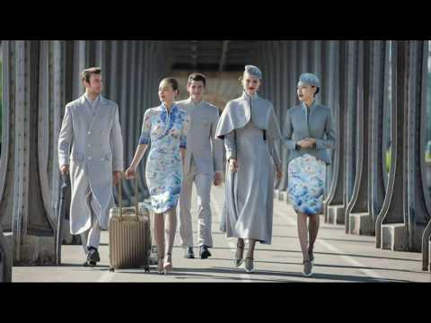 Hainan Airlines introduce New Haute Couture Uniforms That Looks High Fashion at Paris Couture Week