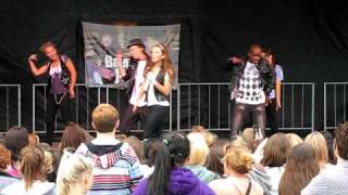 Brianna James performing Boy Crazy - Darien Lake Theme Park