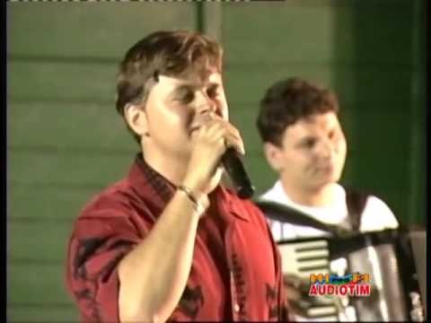 Nou Puiu Codreanu LIVE 100% Colaj Viata ca la Timisoara= Ce sa fac cu viata mea