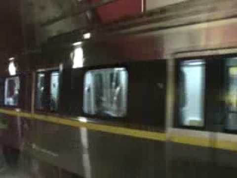 Trem da Linha 4 Amarela ViaQuatro (Grupo CCR) Metro de São Paulo  Estação Faria Lima