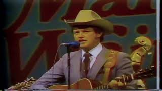 MY SWEET BLUE - EYED DARLIN' - Bill Monroe &amp; The Blue Grass Boys LIVE at The Grand Ole Opry - 1980