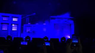 Emis Killa Live (Donald Trump)