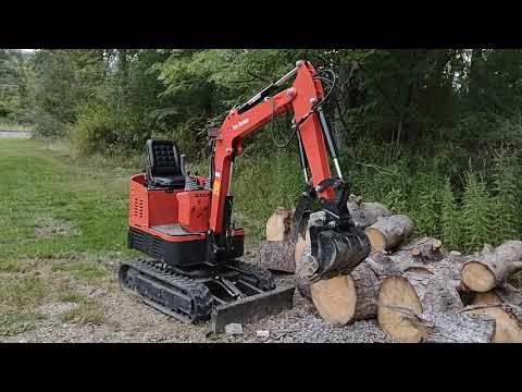 Gardner's Groundhog's mini excavator mechanical quick hitch