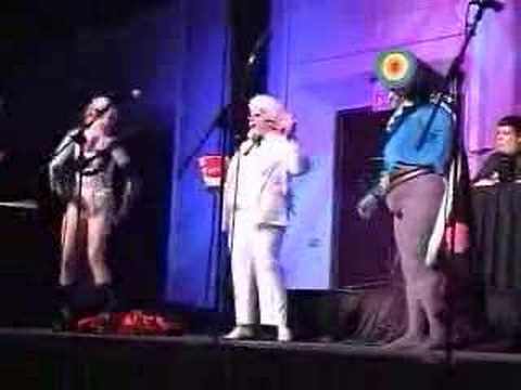 Otaqueens @ Anime Central 2005 - #S05 Katamari Pocky