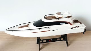 Best RC boat to buy? TKKJ H139 H159 2.4G RC Boat. 1:28 Scale RC Yacht Model Test, Demo and Review.