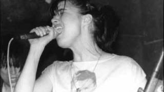Bikini Kill &quot;Feels Blind&quot; Live 7th St. Entry, Minneapolis 12/08/91 (Soundboard audio)