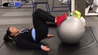 ESSE TREINO DE POSTERIOR AINDA NÃO VIU - Brigitte Goudz