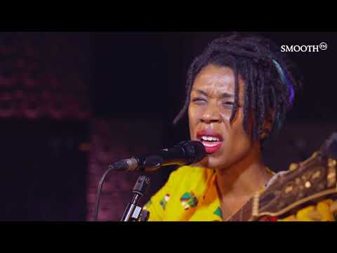 Smooth FM Standards | Carmen Sousa - Señor Blues