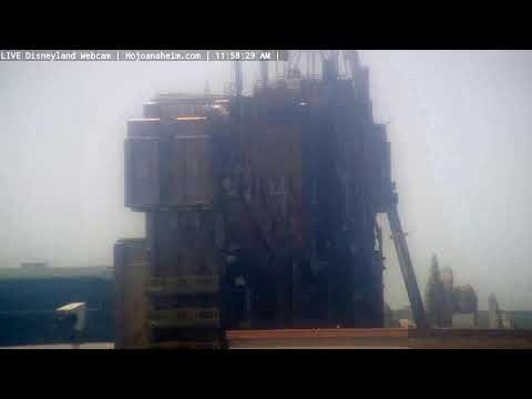 Live webcam of Disneyland Cam