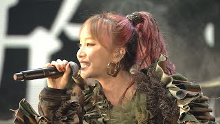 LiSA、ミリタリーファッションで熱唱！大会公式ソング「play the world! feat.PABLO」生披露　「レインボーシックス Japan Championship 2020」