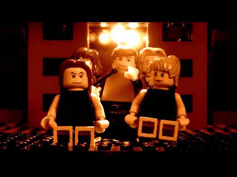LEGO Beyoncé - Naughty Girl (Live)