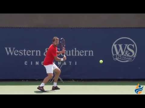 Stanislas Wawrinka's backhand (slow motion)