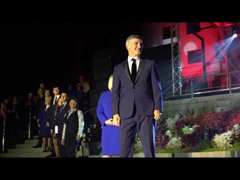 Otwarcie wyremontowanego budynku UM w Czeladzi - skrót