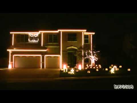 Fantastic Halloween Light show with music sync 2011