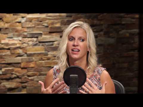 Holding On To God When You Feel Like Giving Up - Rachel Wojo