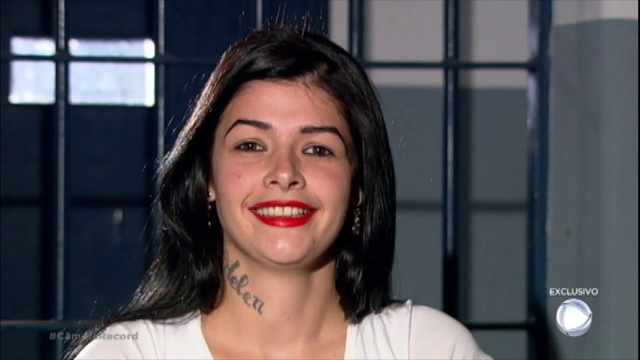 Detenta conta que furtava produtos de beleza por prazer