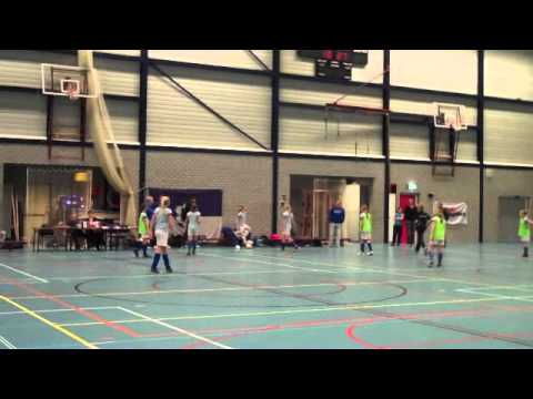 Oliebollen-toernooi  SV Houten MD2 in spo