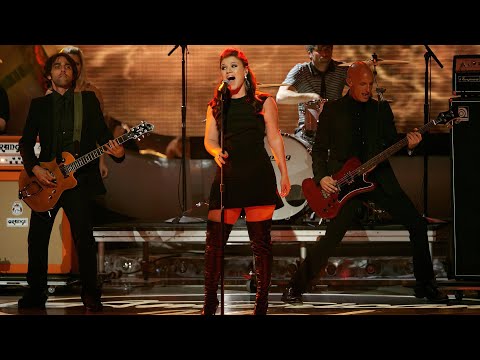 Kelly Clarkson – Never Again (American Idol Season 6 Finale 2007) [HD]