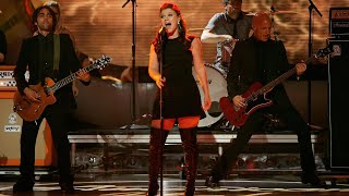 Kelly Clarkson – Never Again (American Idol Season 6 Finale 2007) [HD]