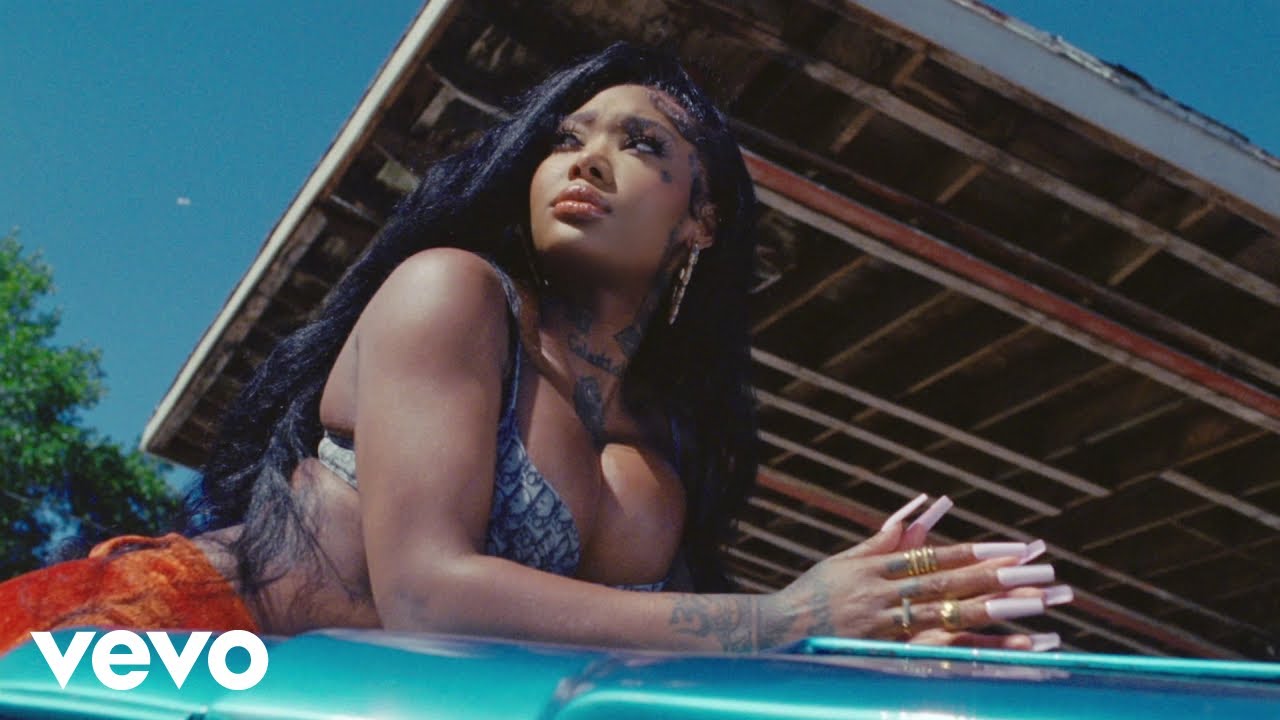 Summer Walker - Ex For A Reason Ft. JT (Official Video)