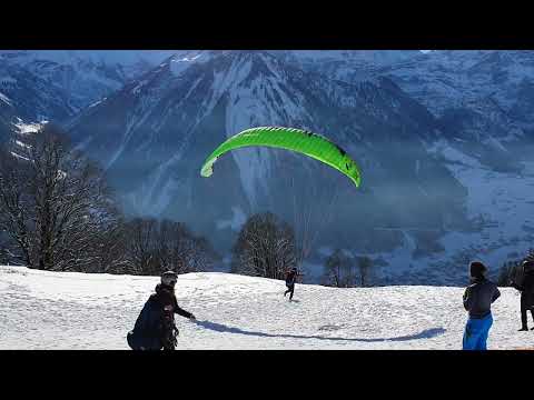 Acro pilot at Braunwald (25.01.2023)