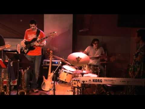 Jaco Pastorius Tribute with Felix and Julius Pastorius at the Iridium , NY. 2009 Part 2