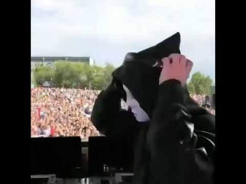 Martin Garrix playing live as his alias YTRAM