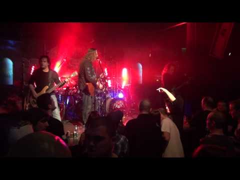 AlcoholicA - Wherever I May Roam (Metallica) live à La P'tite Grenouille de Lévis - 3 Mars 2012