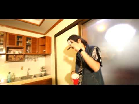 ILLSLICK - เพื่อน Feat. DM [Official Video] Fix 6